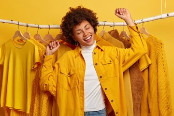 Tips and Tricks for Managing a Thriving Clothing Line on Instagram